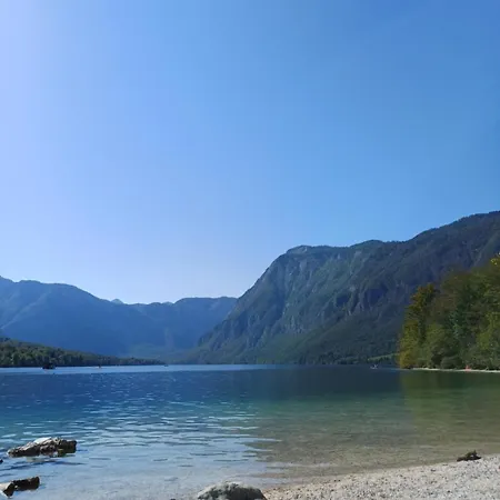 Vakantiehuis Apartma Lodi Za Dve,stiri, Sest, Ali Osem Oseb *