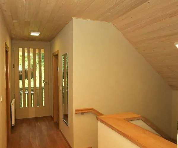 Apartma Lodi Za Dve,stiri, Sest, Ali Osem Oseb ボーヒニ