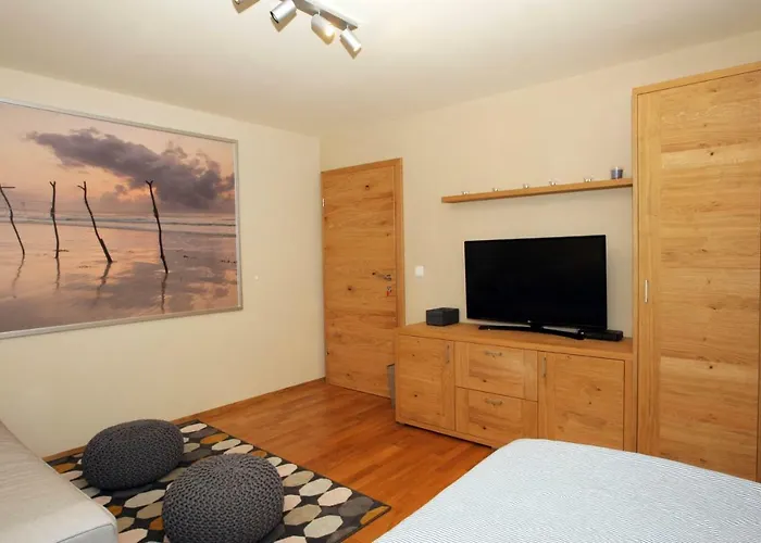 Apartma Lodi Za Dve,stiri, Sest, Ali Osem Oseb * ボーヒニ